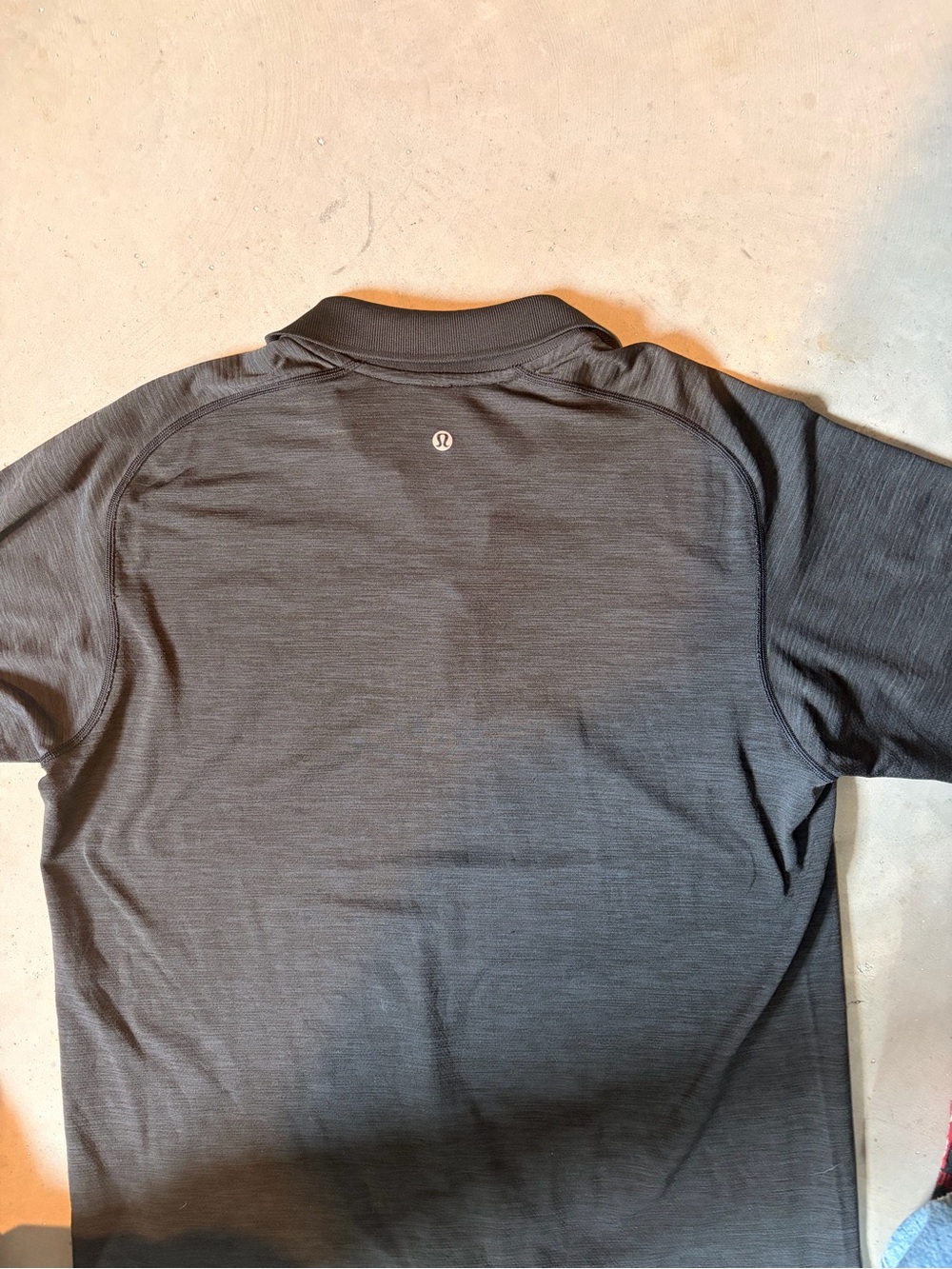 LuLuLemon Golf Polo XL - Picture 2 of 2